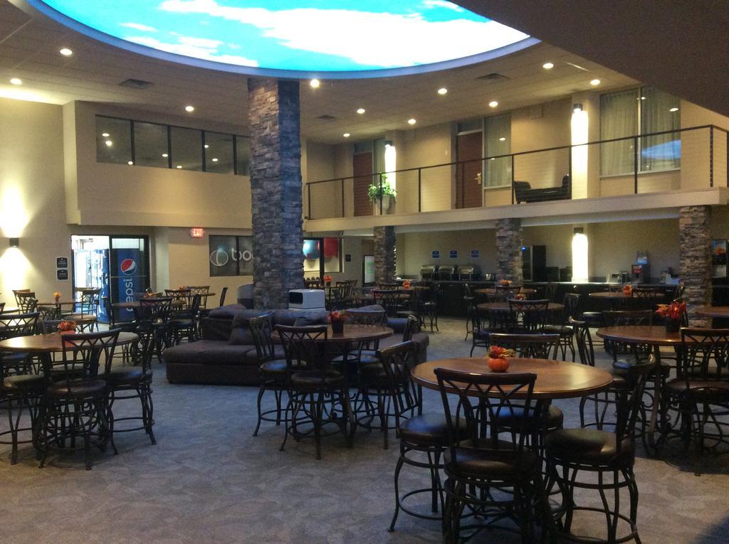 Boarders Inn & Suites By Cobblestone Hotels - גראנד איילנד מראה חיצוני תמונה